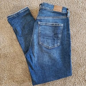 American Eagle 90's Skinny Jeans